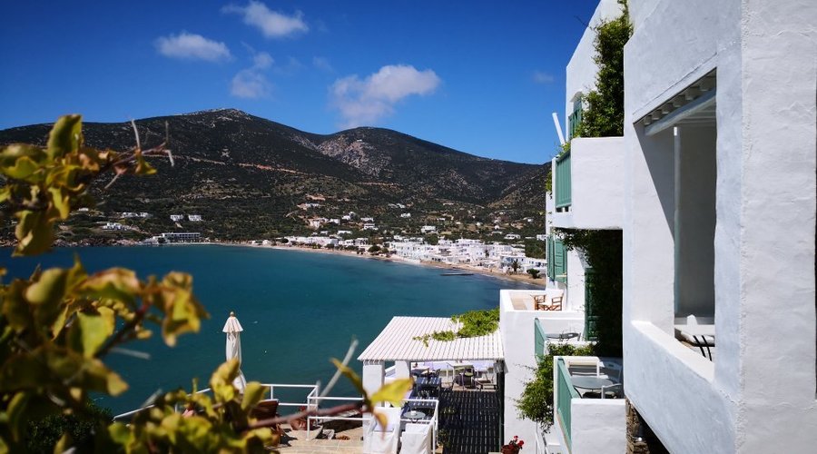 Niriedes Hotel