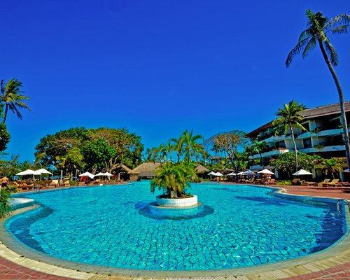 Quiet Beach Hotel Bali