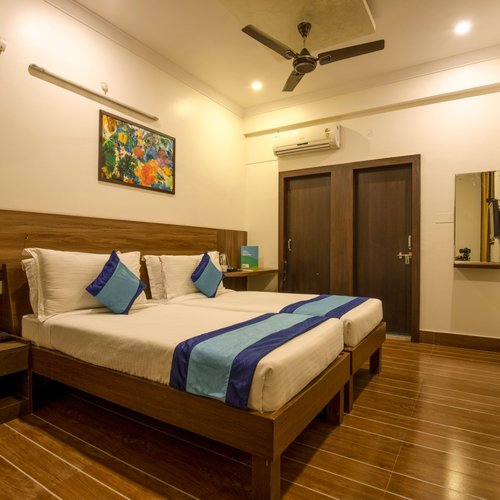 Fabhotel Ananda Inn (Lucknow, India), Lucknow hotel discounts | Hotels.com