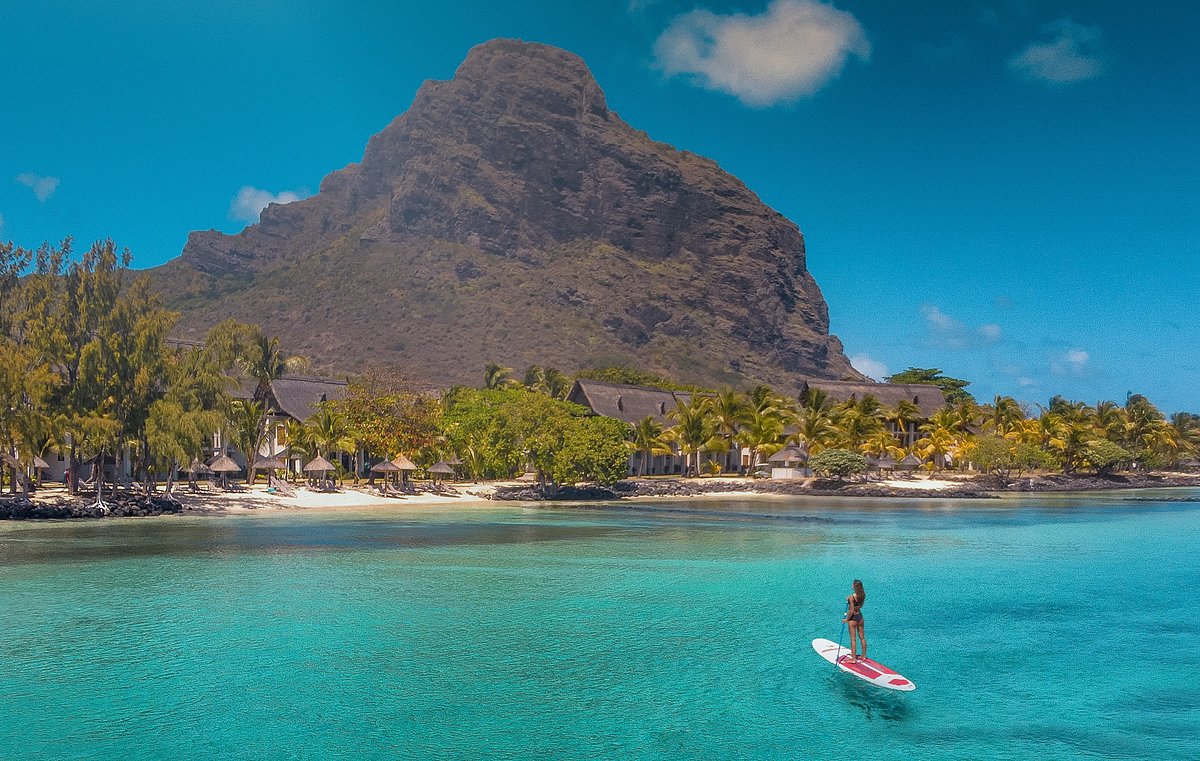 Paradis Beachcomber Golf Resort &amp; Spa, hotel in Mauritius