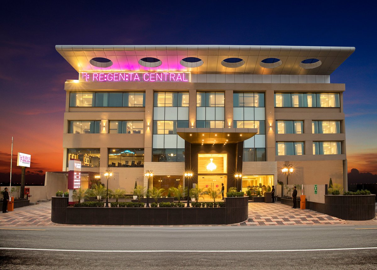 Regenta Central Cassia, hotel in Chandigarh
