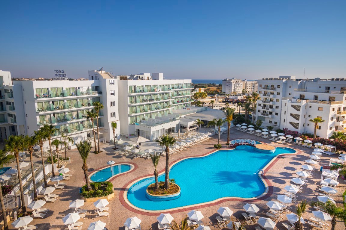 TSOKKOS PROTARAS BEACH HOTEL (Кипр) - отзывы, фото и сравнение цен -  Tripadvisor