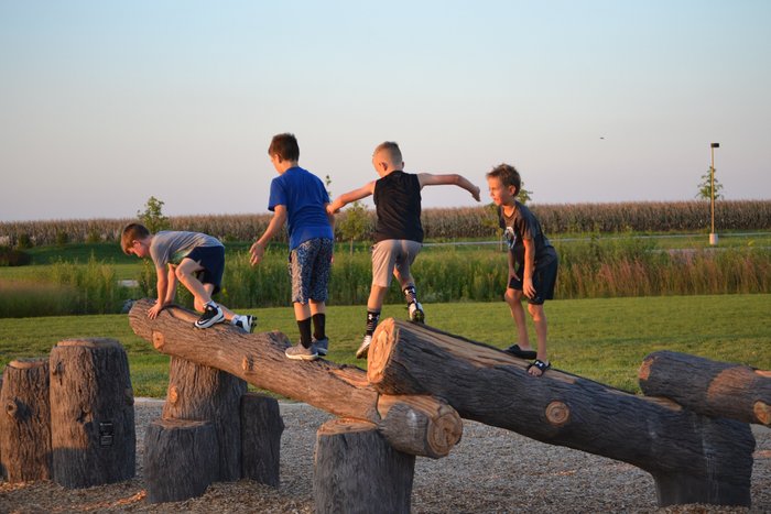 Escape To Iowa’s Heartland: A Getaway At Colony Country Campground