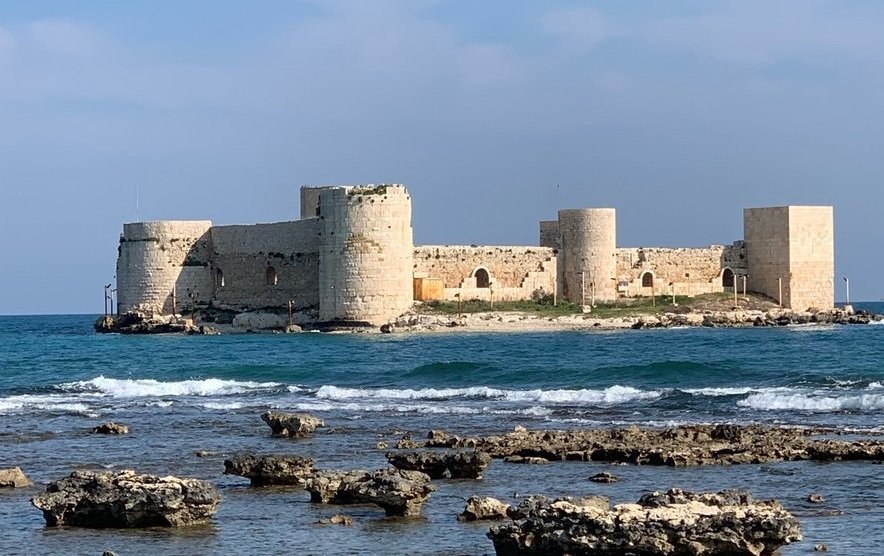 kizkalesi castle mersin kizkalesi castle yorumlari tripadvisor