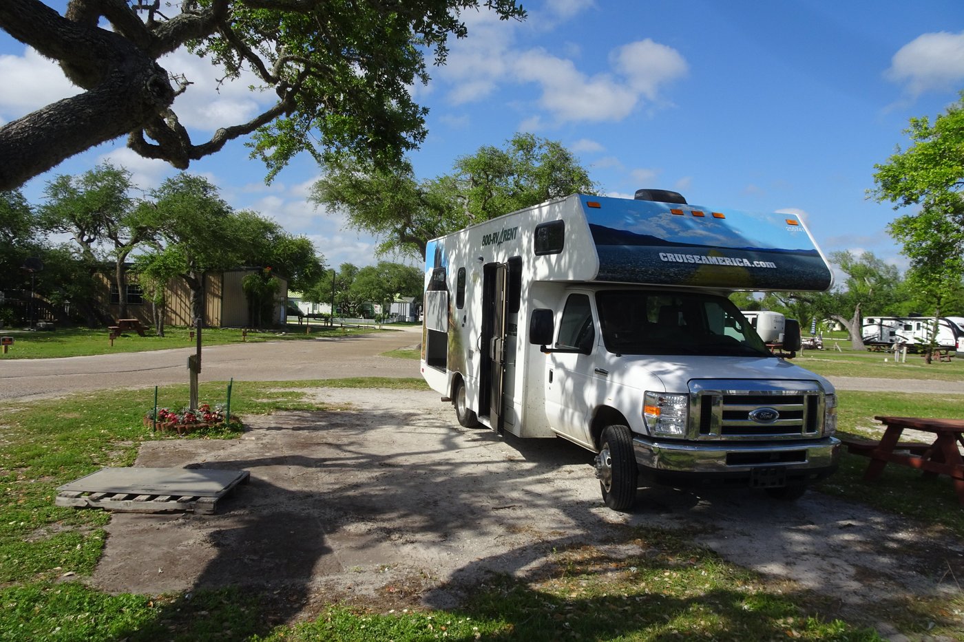 ANCIENT OAKS RV PARK (Rockport, Texas) opiniones y comentarios