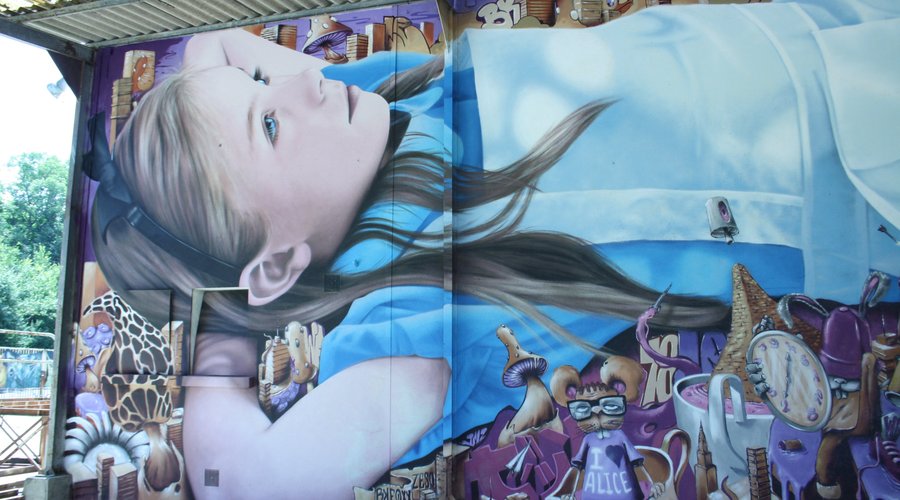 Alice