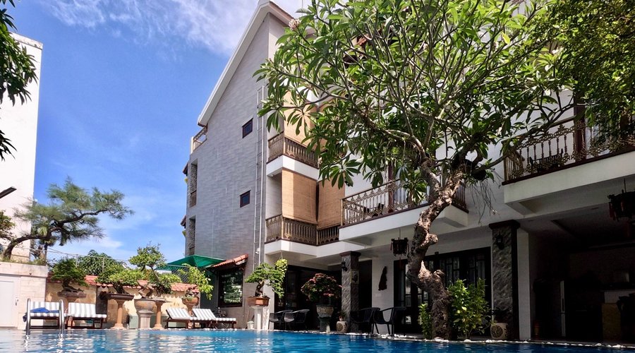 A wonderful new pool provides a welcome place to cool off after visiting the nearby Hoi An Ancient Town