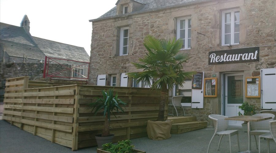 Voici notre nouvelle terrasse!