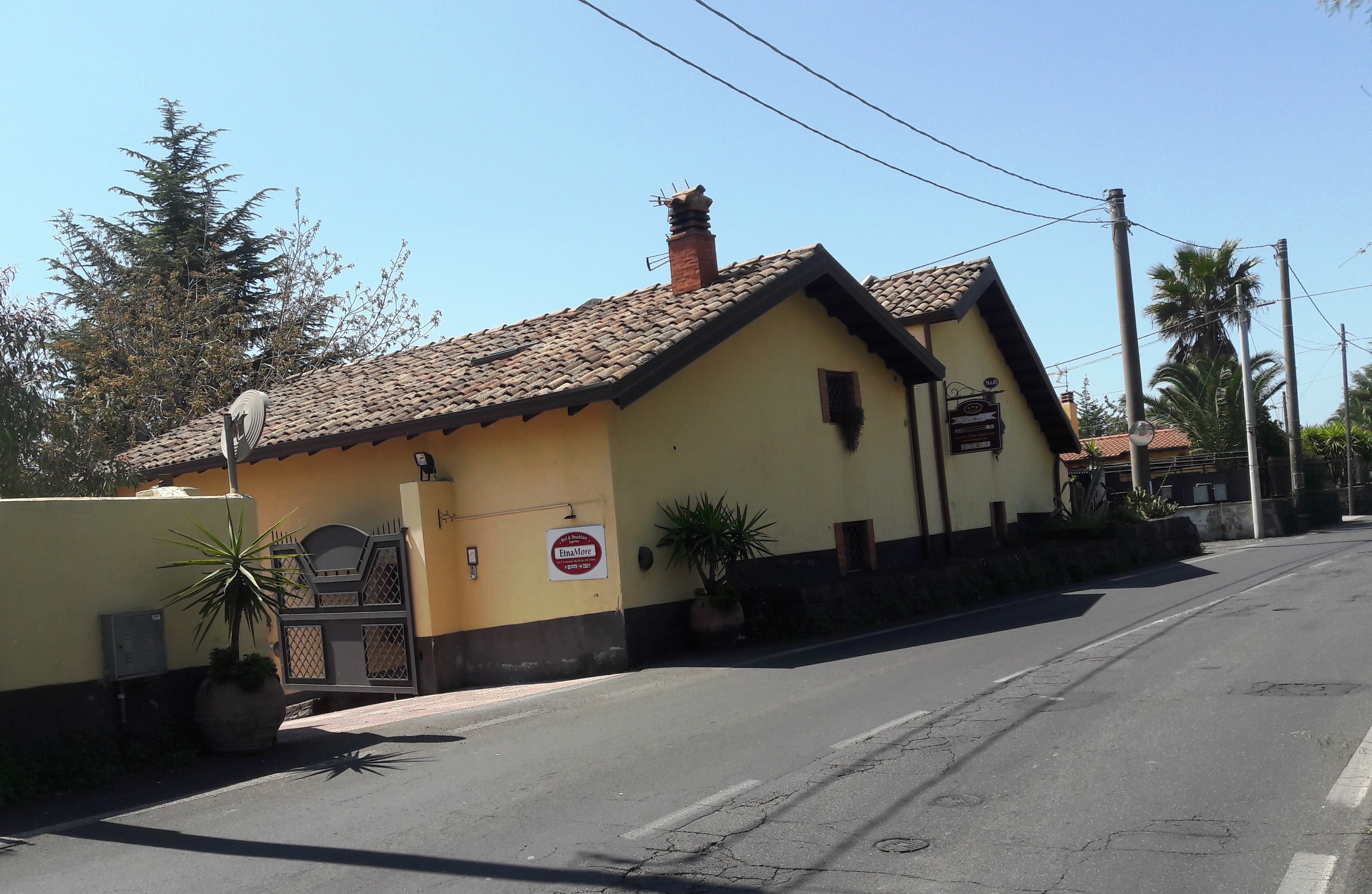 CASALE ETNAMO (Mascalucia, Italia): Opiniones Y Fotos Del B&b