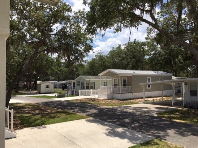 Escape to Paradise: Red Oaks RV Resort, Your Florida Oasis Awaits