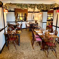 Olde-Worlde Bar