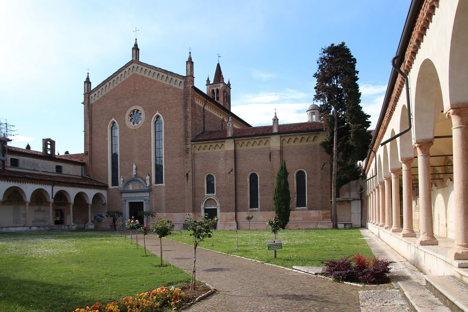 CONVENTO DI SAN BERNARDINO (Verona): Tutto Quello Che C'è Da Sapere