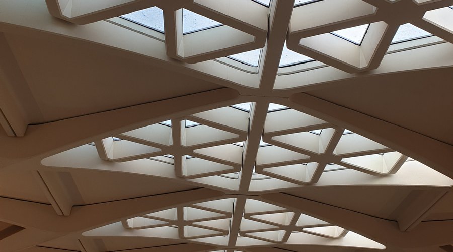 Vista delle copertura all'interno della stazione