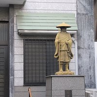 境内