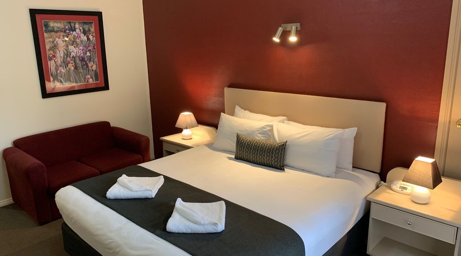 Superior King Room