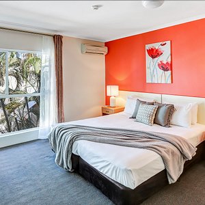 Coral Tree Inn, hotel in Cairns