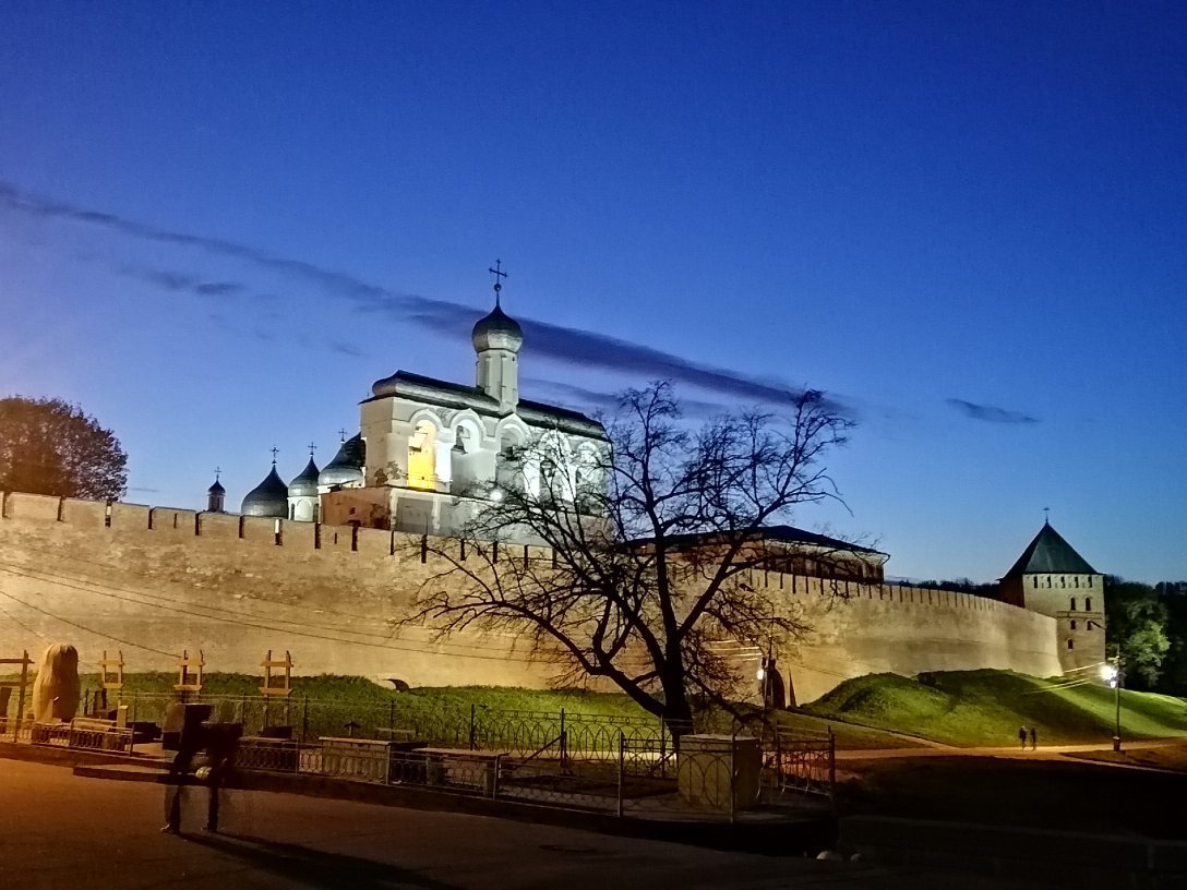 Новгородский кремль (детинец), Великий Новгород: лучшие советы перед  посещением - Tripadvisor