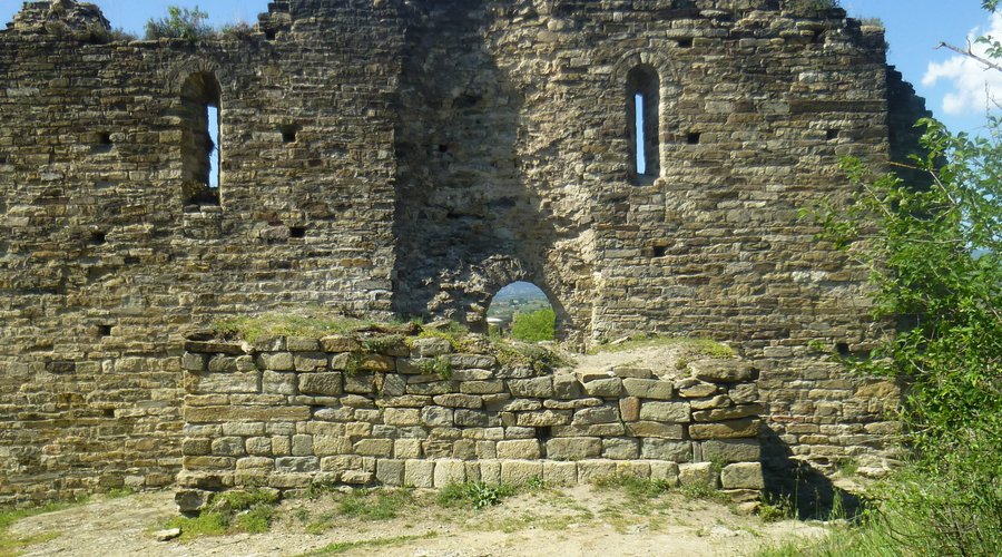 Restos de la iglesia romanica