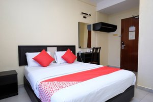 Room & Suite