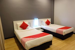 Room & Suite