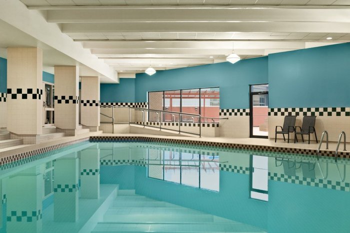 Hilton Garden Inn Saskatoon Downtown Pool: Pictures & Reviews - Tripadvisor