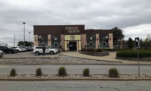 Long shot of Congee Queen at 2930 Steeles Avenue East in Thornhill, Ontario