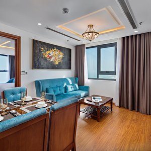 Paris Deli Hotel in Da Nang