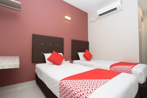 Room & Suite