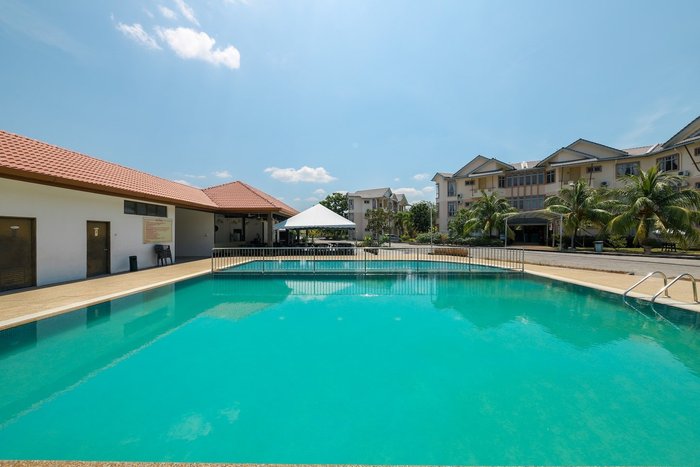 Seri Bayu Resort Hotel Pool: Pictures & Reviews - Tripadvisor