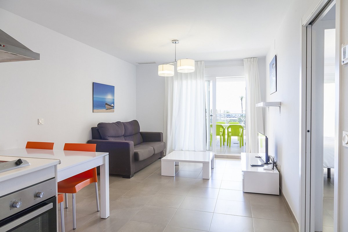 APARTAMENTOS MAR Y SAL - Updated 2022 Prices (Roquetas de Mar, Almeria ...