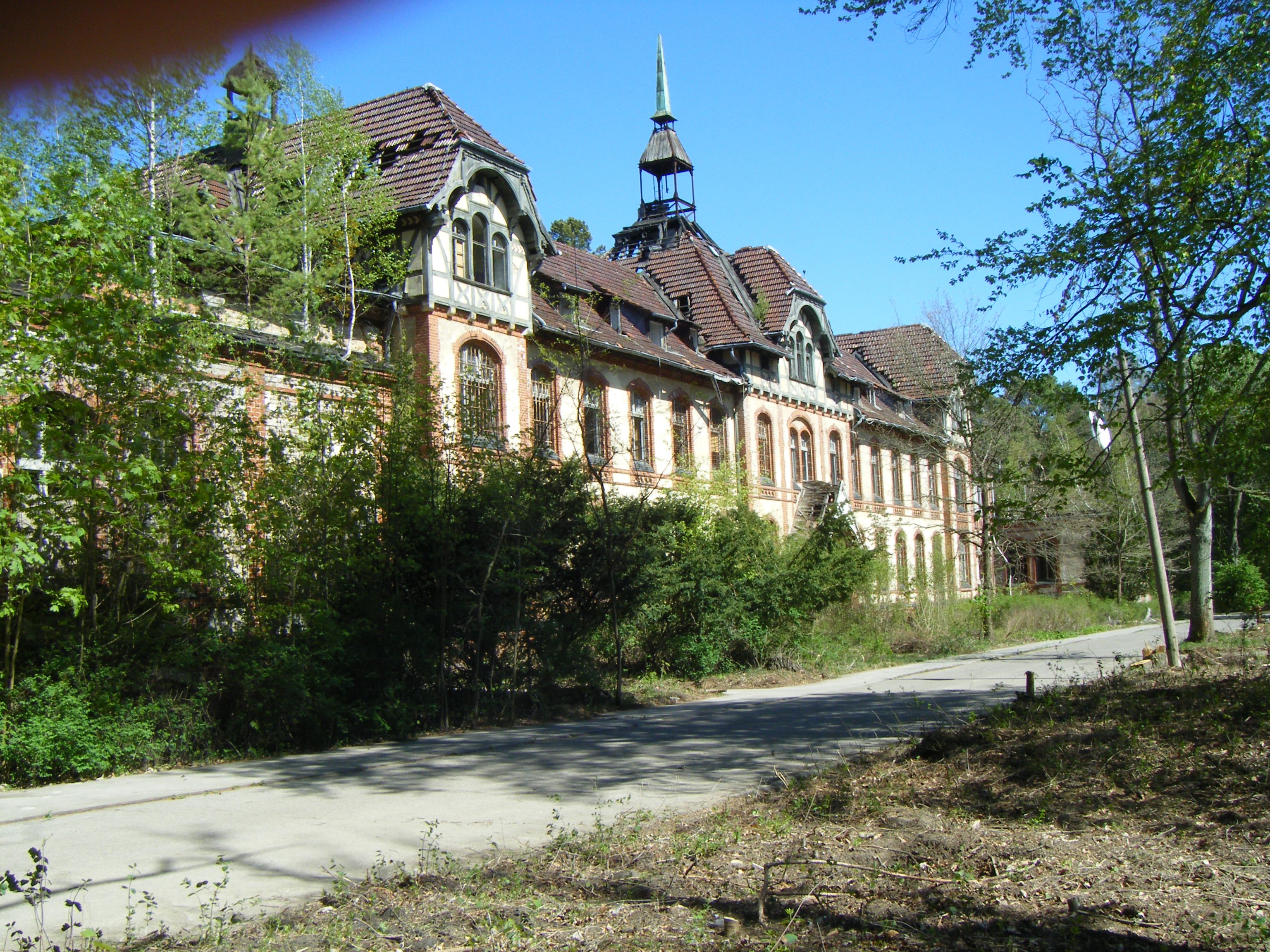 Beelitz-Heilstätten - 2022 Alles Wat U Moet Weten VOORDAT Je Gaat ...