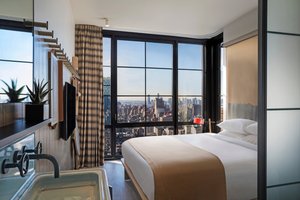 Room & Suite