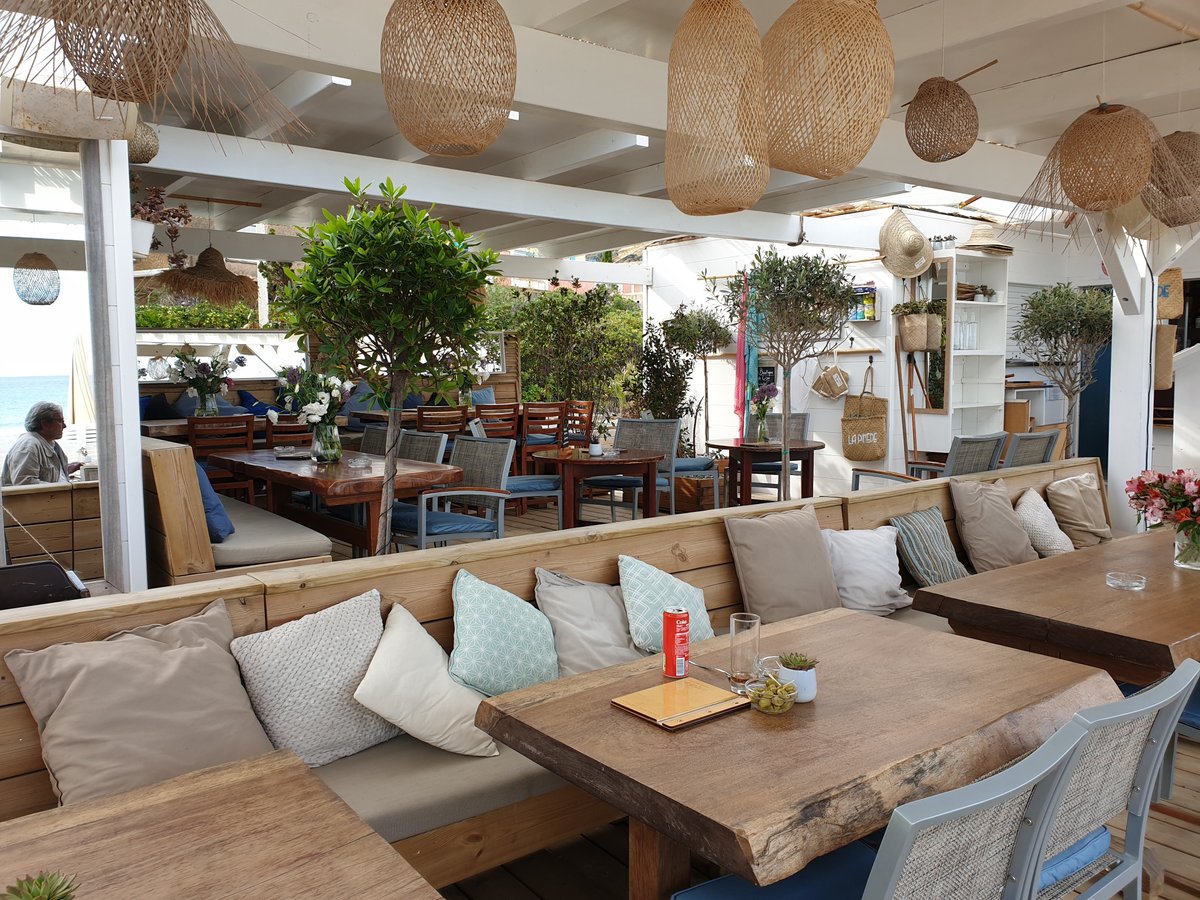 LA PINEDE | PLAGE DE SAINT-CLAIR, Le Lavandou - Restaurant Reviews, Photos  & Phone Number - Tripadvisor