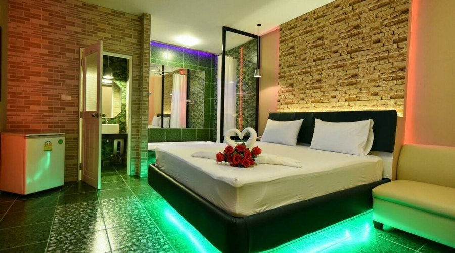 The​ world​ of​ privacy​ @ Relax​ Villa​ Hotel