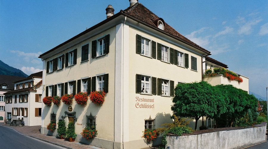 Aussenansicht Restaurant Schlüssel in Mels
