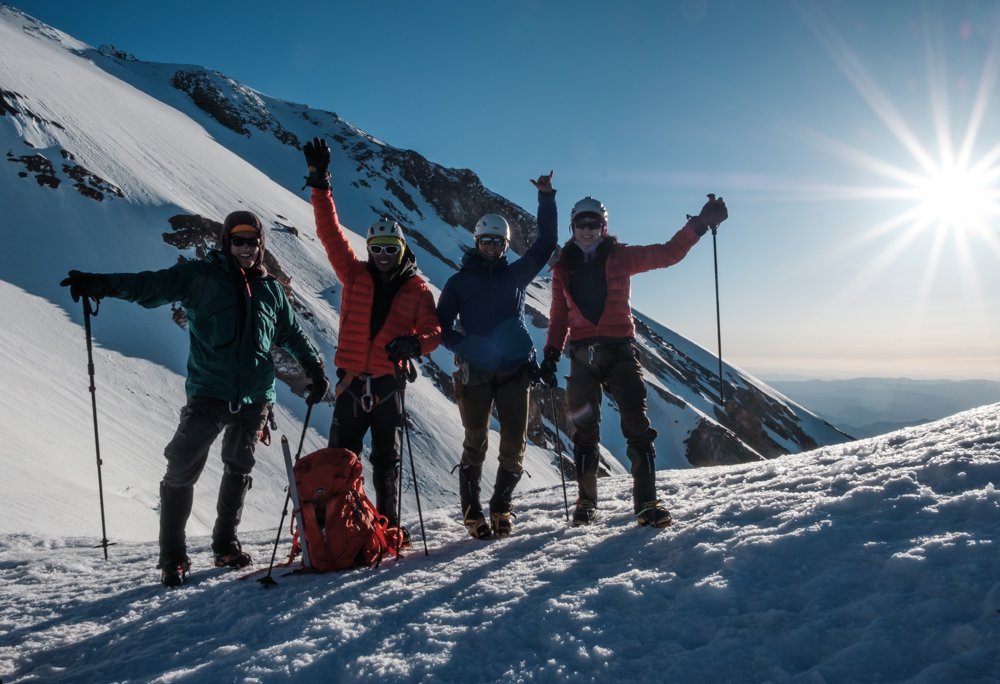 SHASTA MOUNTAIN GUIDES (Mount Shasta) - 2022 Qué saber antes de ir - Lo