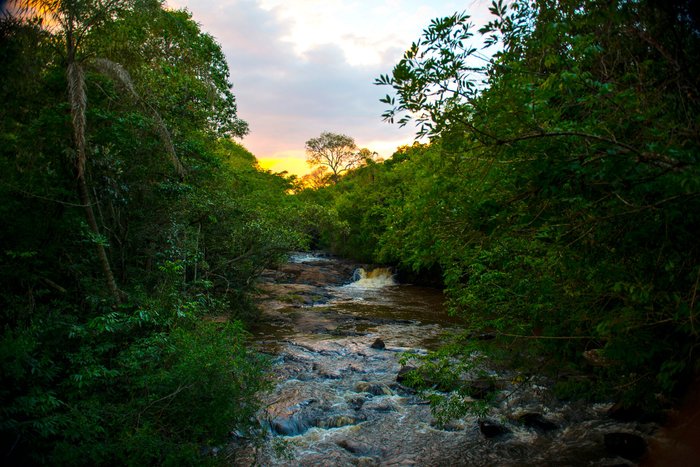 nascente da areia, criando uma espécie de areia movediça. - Picture of Areia  que Canta, Brotas - Tripadvisor