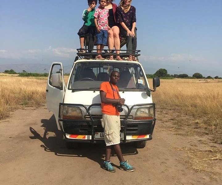 Acaali Safaris image
