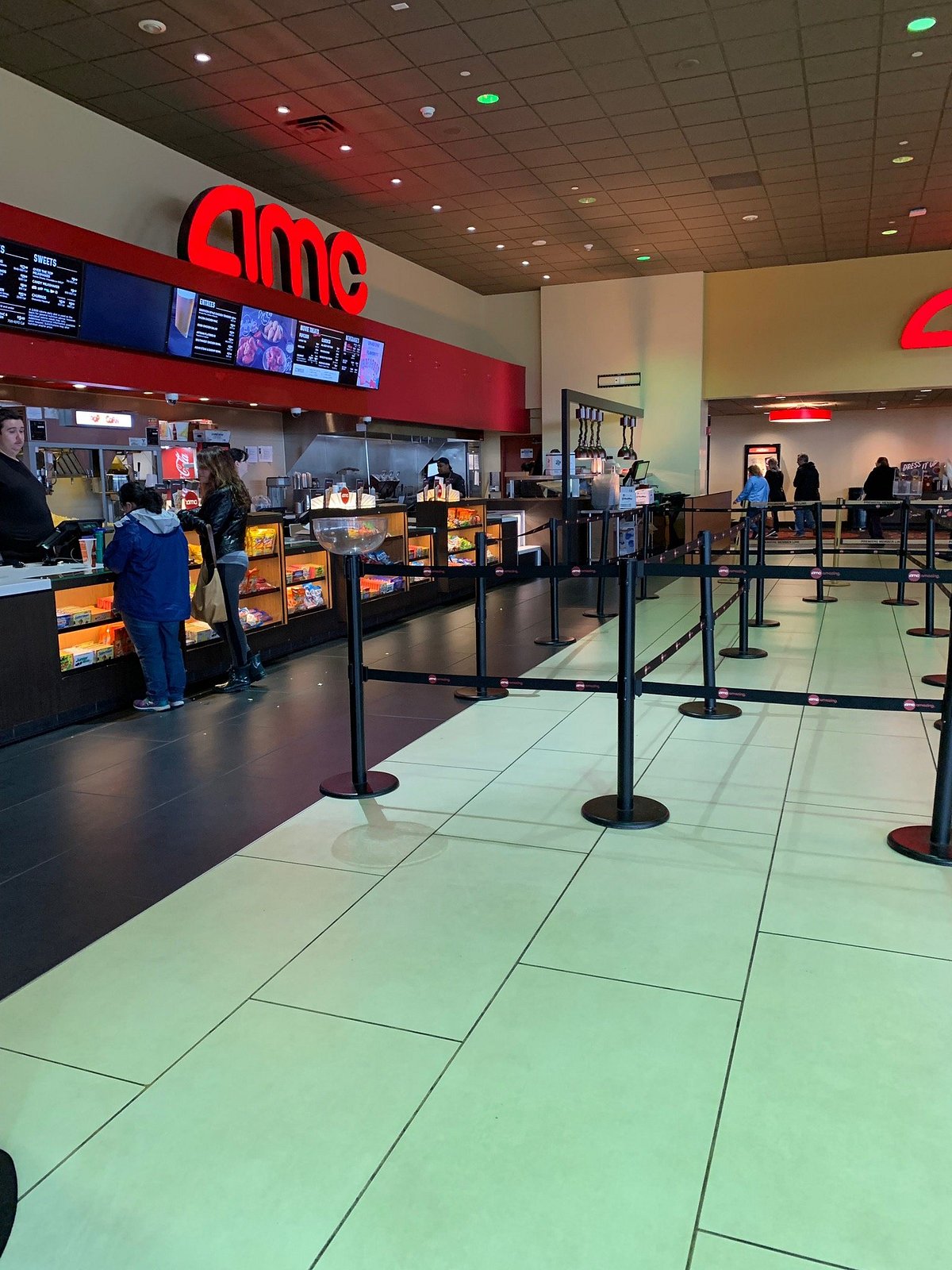 AMC Dine-In Theatres