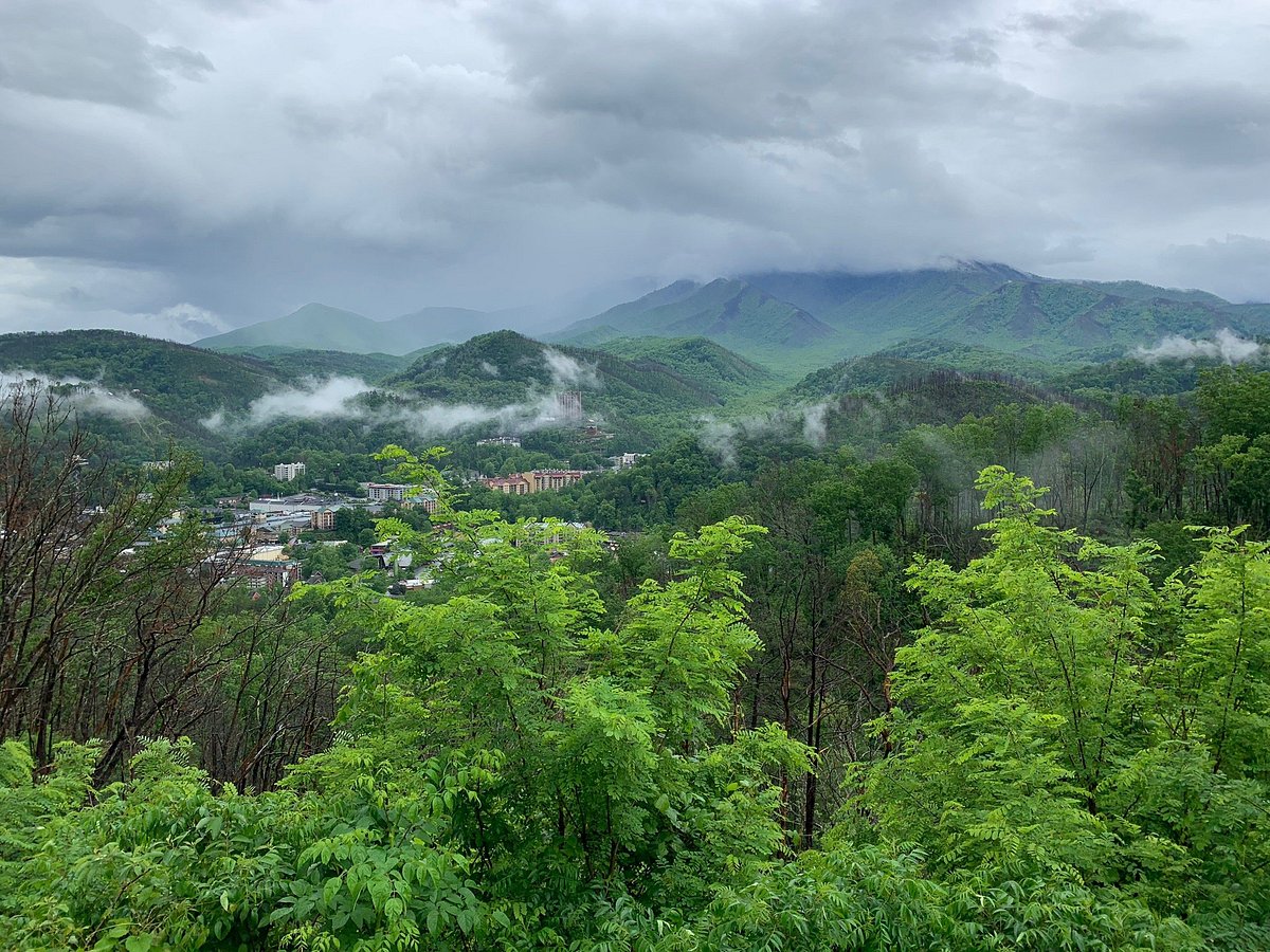 Hiking - Great Smoky Mountains National Park (U.S. National Park Service)