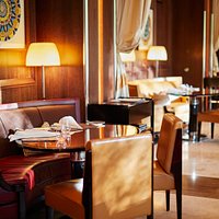 CUT at 45 Park Lane - Interior