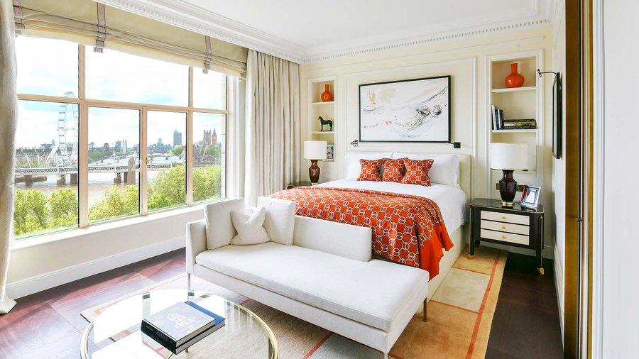Savoy Suite