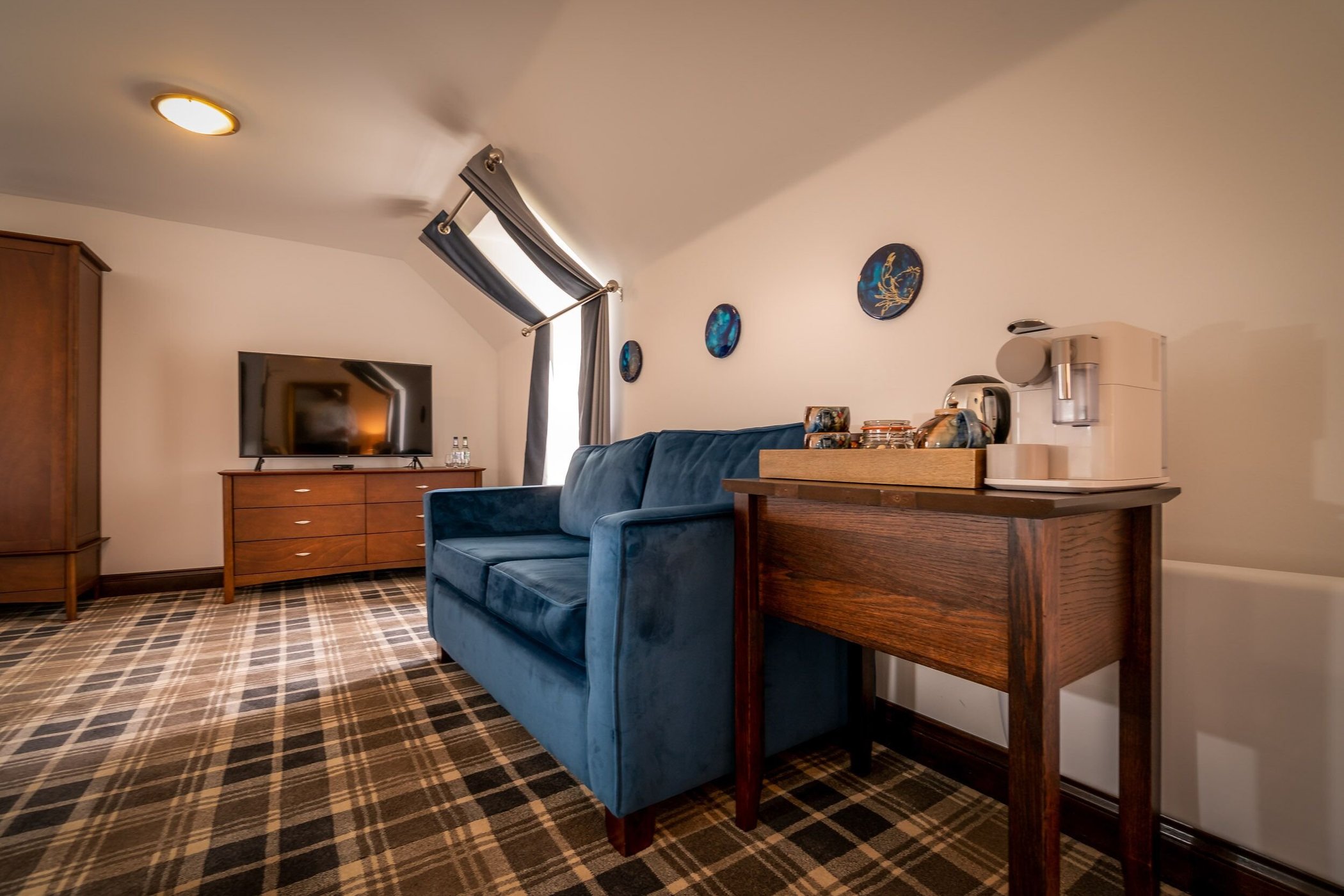 Edinbane Lodge by null