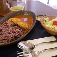 古代米のカツカレー