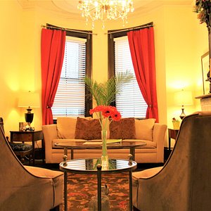 Fort Hill Inn,  Boston Featuring our 3 Bedroom private apartment.