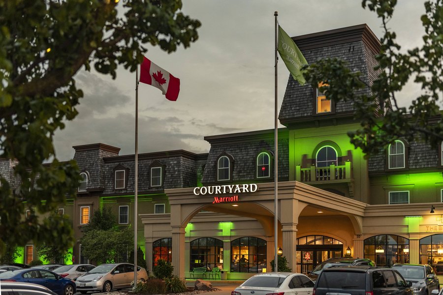 Courtyard Waterloo St Jacobs Updated 2020 Prices Reviews And Photos