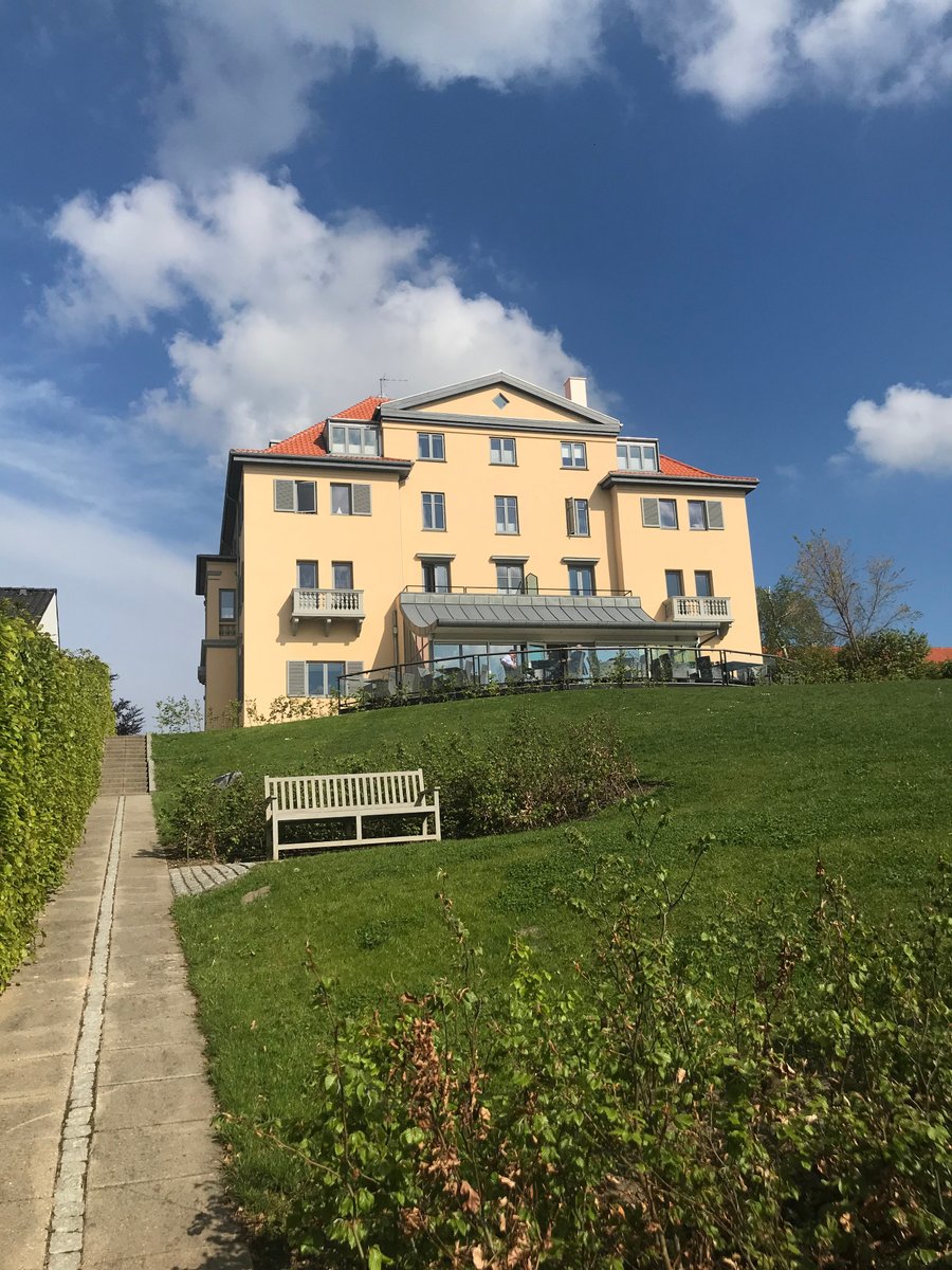 HOTEL BRETAGNE - Updated 2021 Prices, Reviews, and Photos ...