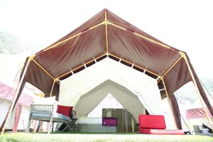 Room & Suite