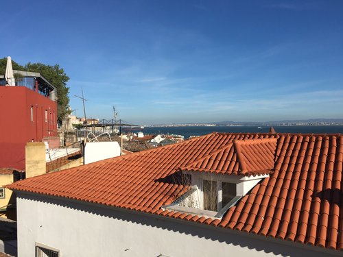 Oasis Backpackers Hostel Lisbon -Coliving & Coworking image