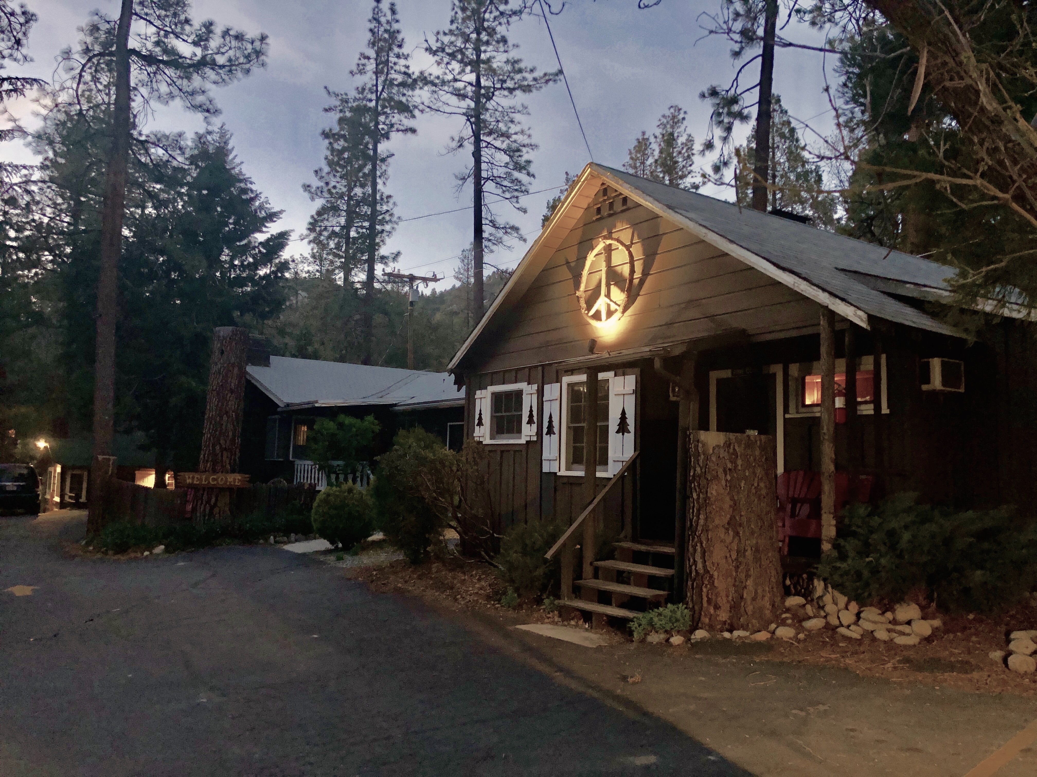 THE FIRESIDE INN - Updated 2024 Prices & B&B Reviews (Idyllwild, CA)